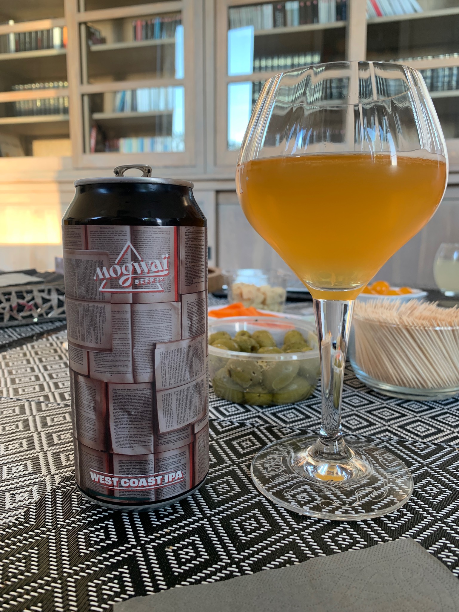 Social Media On Pause, France