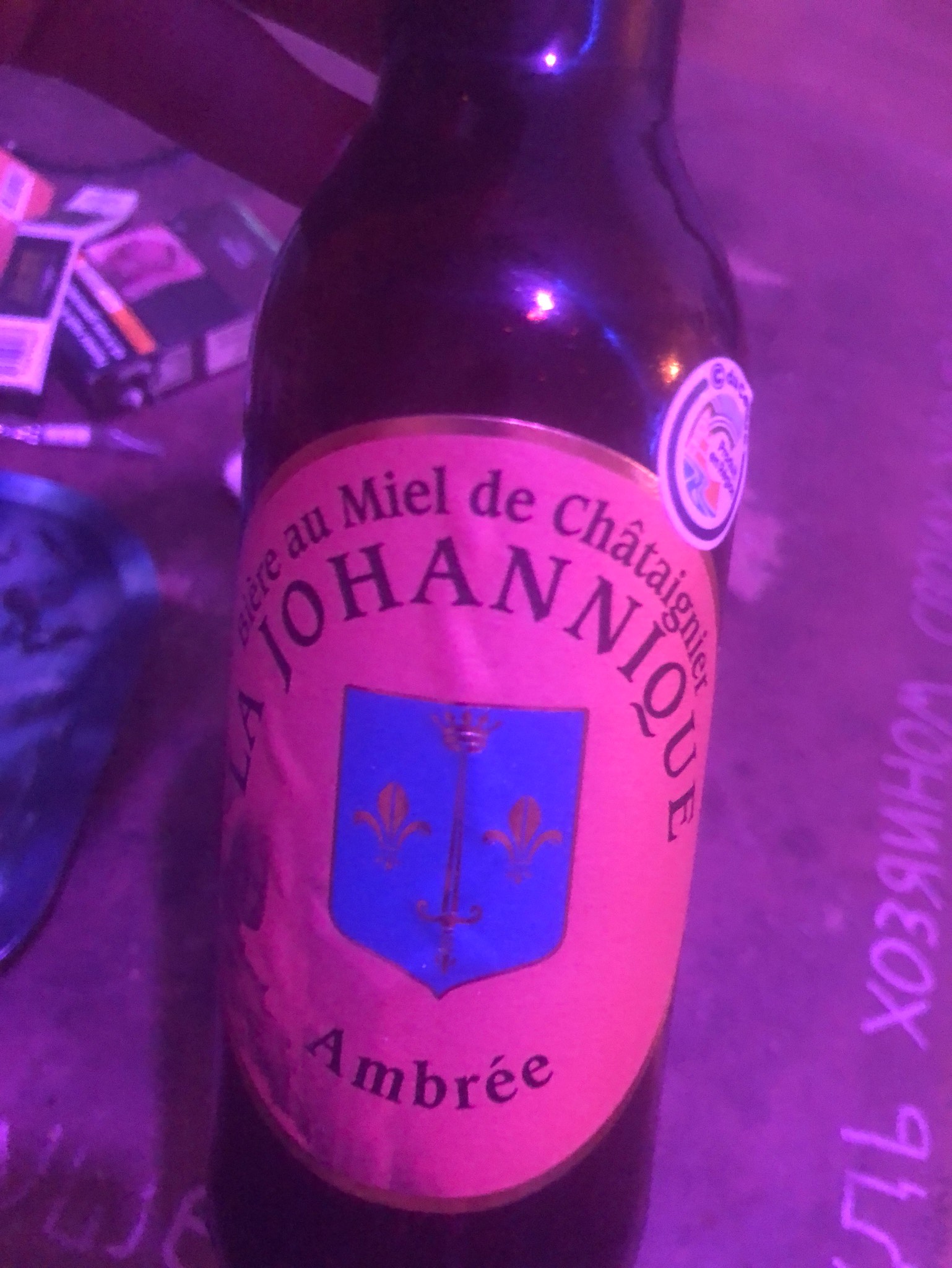 La Johannique Ambrée, Brasserie Des Râteliers (Bell' De Loing)