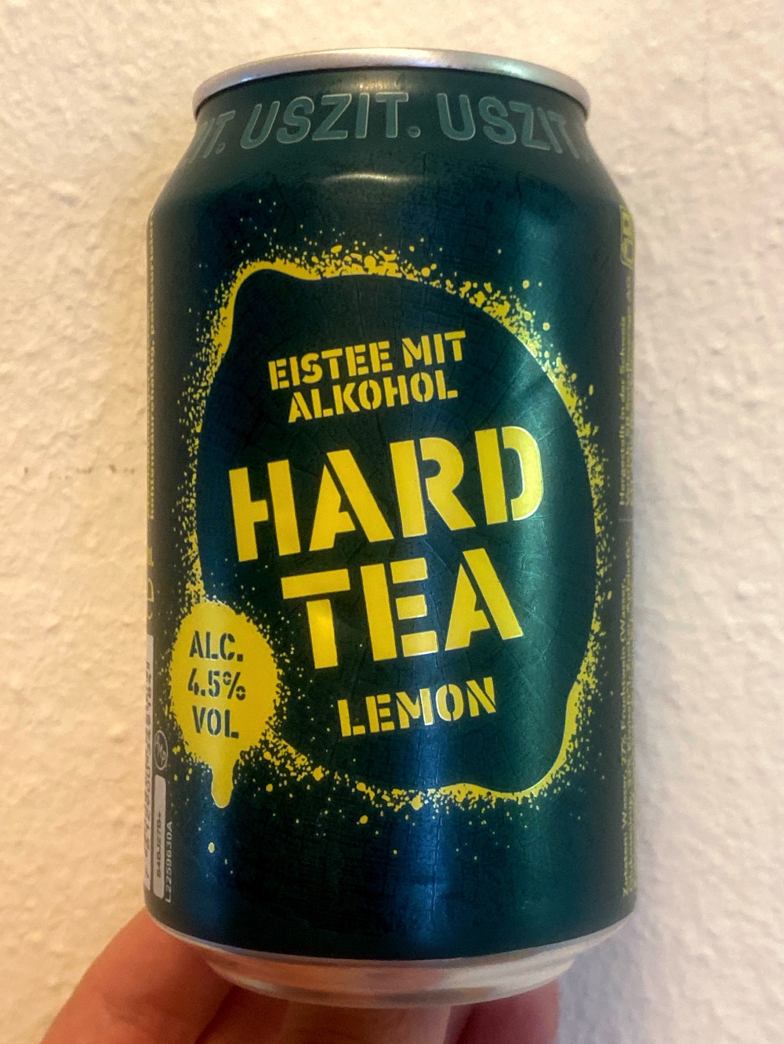 Uszit Hard Tea Lemon, Feldschlösschen (Carlsberg)