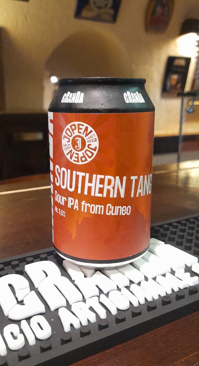 Southern Tang, Italy