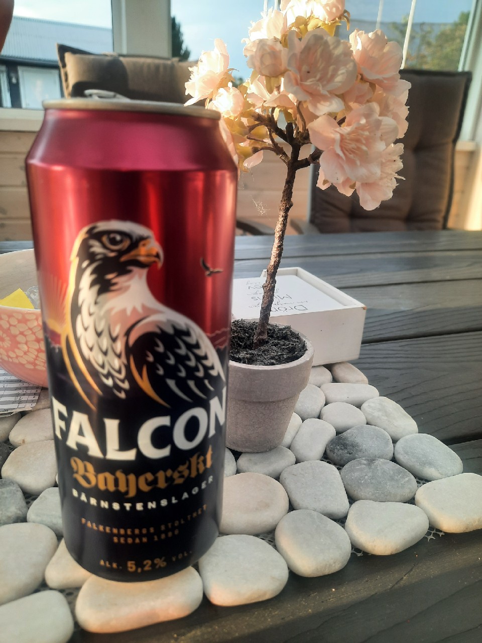 Falcon Bayerskt 5.2%, Sweden