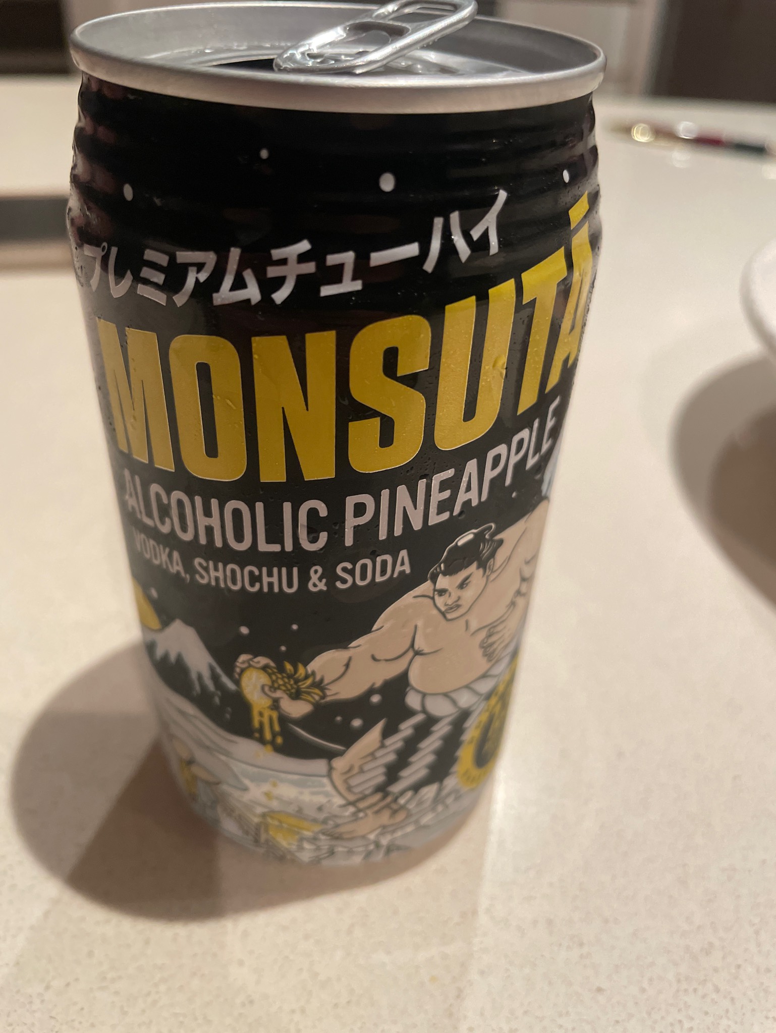 Monsutā Alcoholic Pineapple, Orion Breweries Ltd. (Asahi)