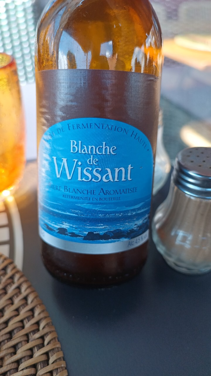 Blanche De Wissant, France