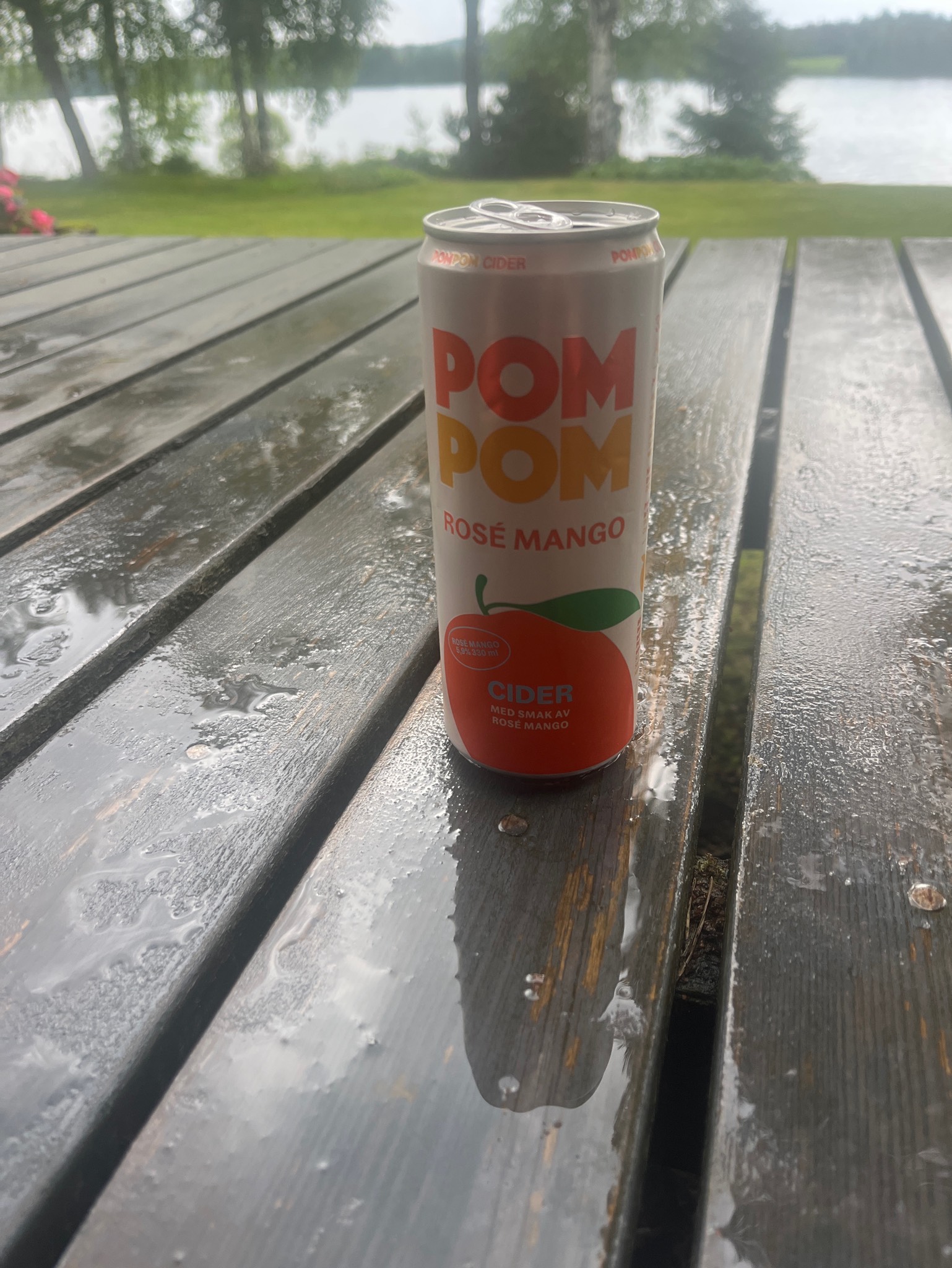 Pom pom rosé mango, Sweden