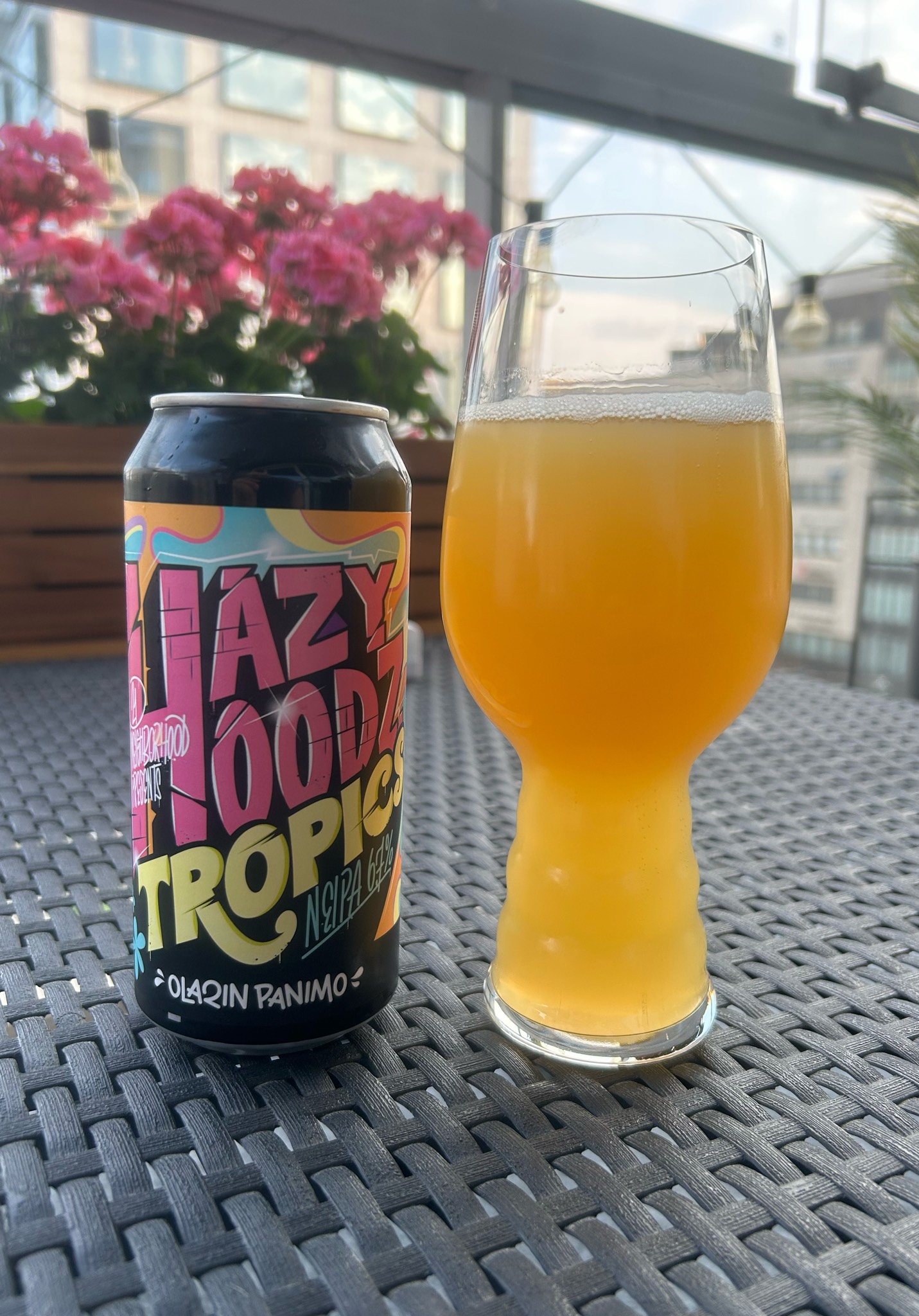 Hazy Hoodz Tropics, Finland