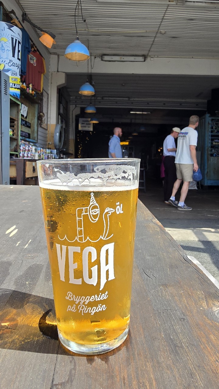 Vega House Pilsner, Vega