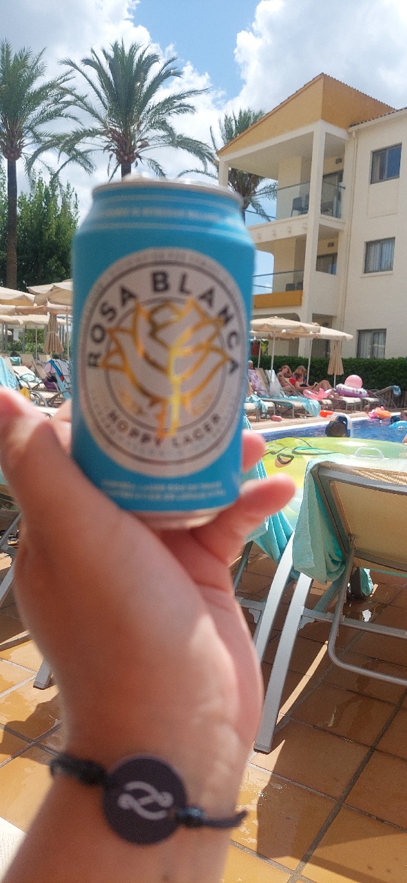 Rosa Blanca, Spain