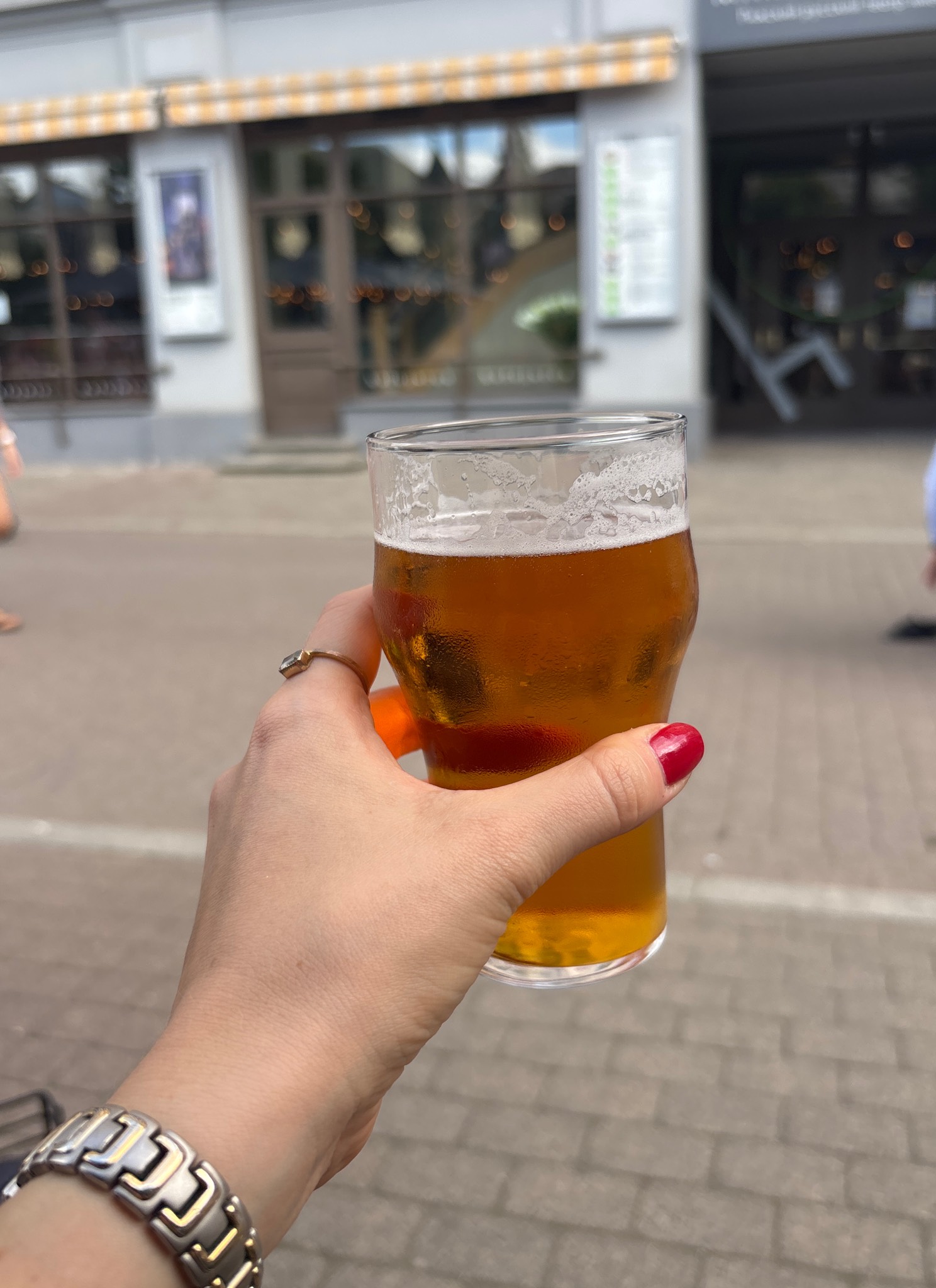 Mežpils Latviešu Lecienītais, Latvia