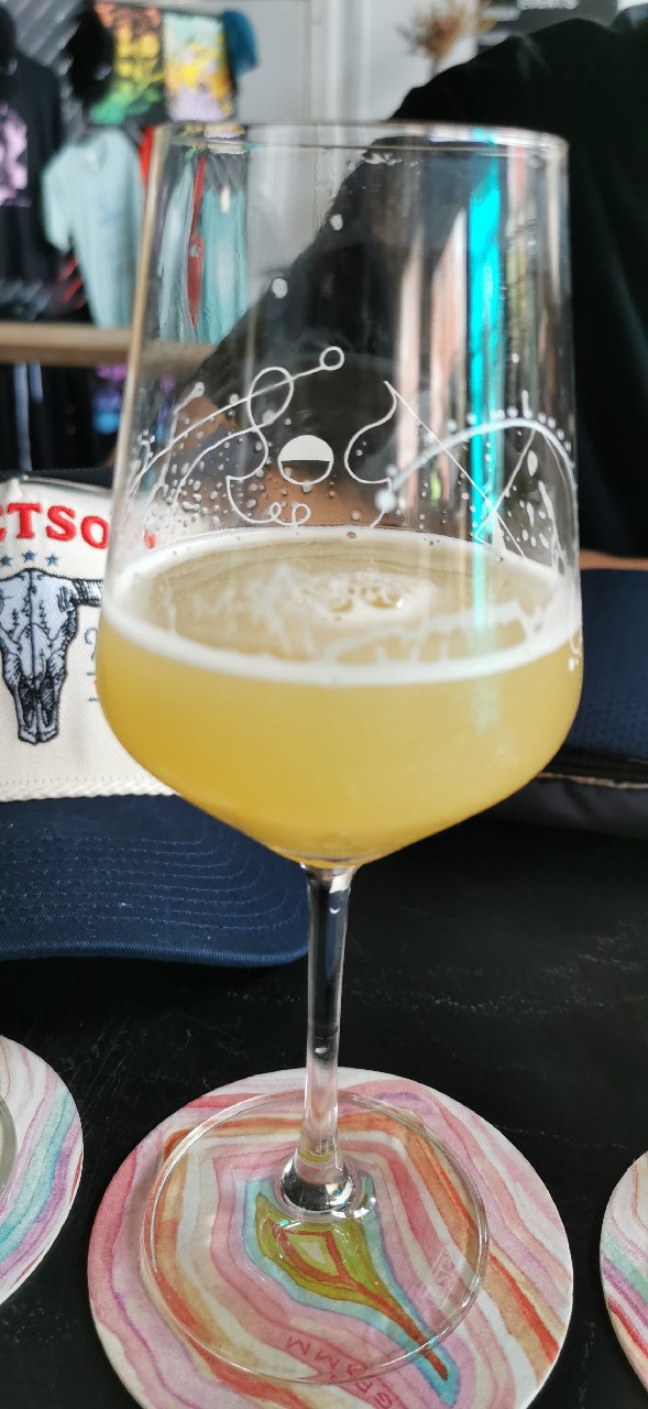 Destination neon, Grimm Artisanal Ales