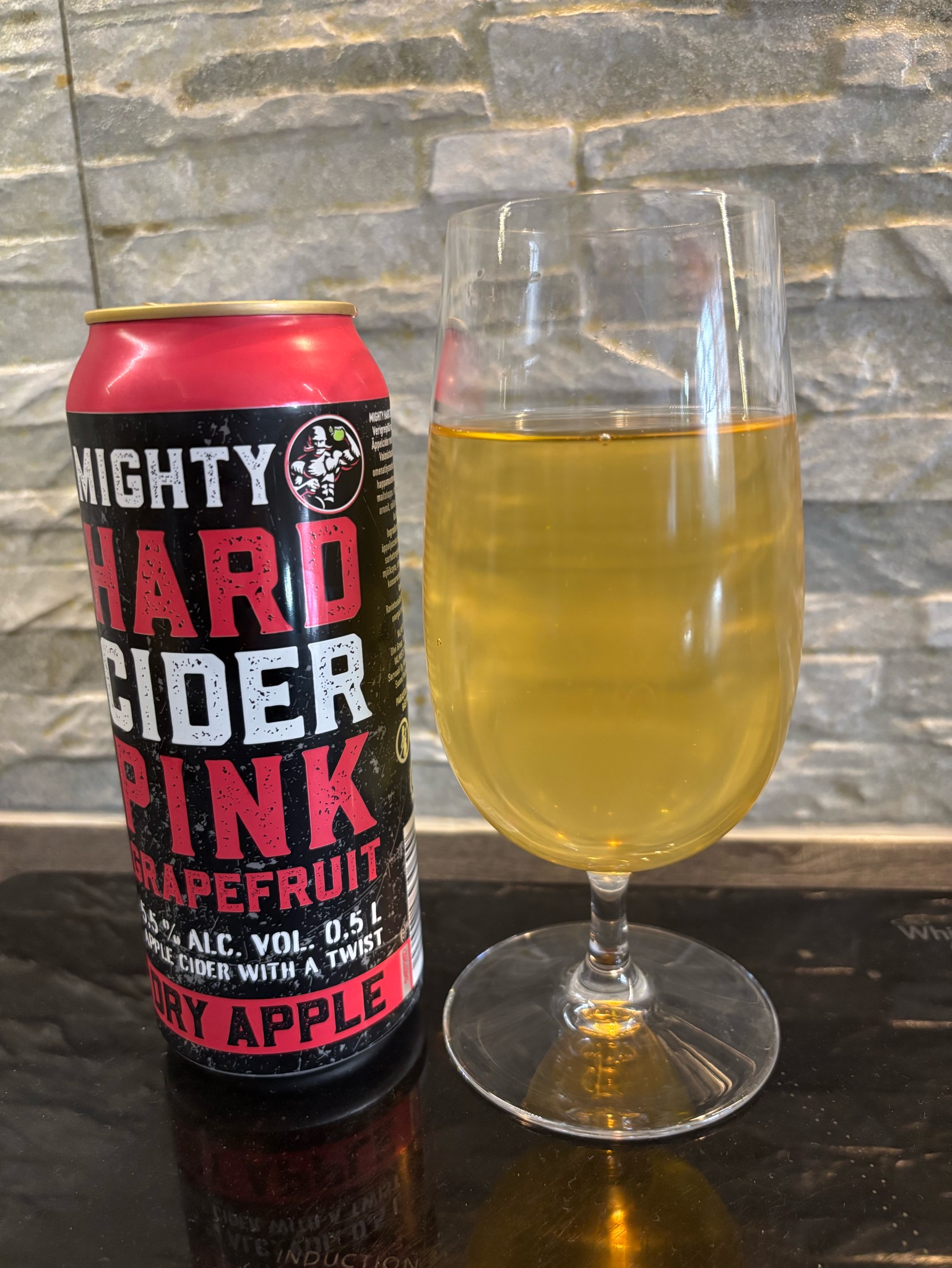 Mighty Hard Cider Pink Grapefruit, Finland