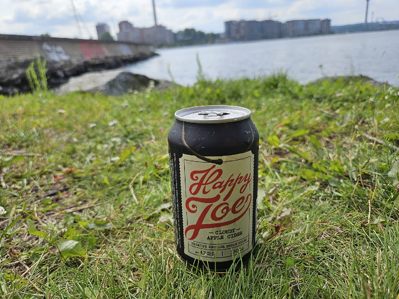 Happy Joe Cloudy Apple, Finland