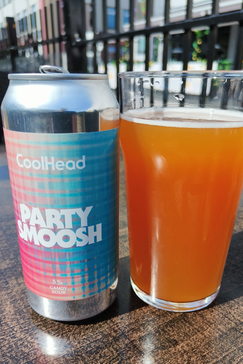 Party Smoosh, Finland