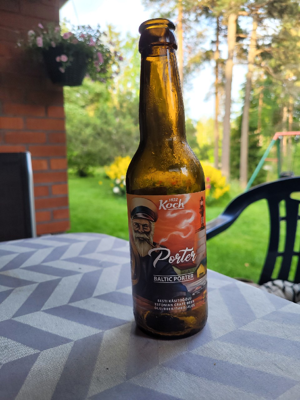 Koch Porter, Estonia