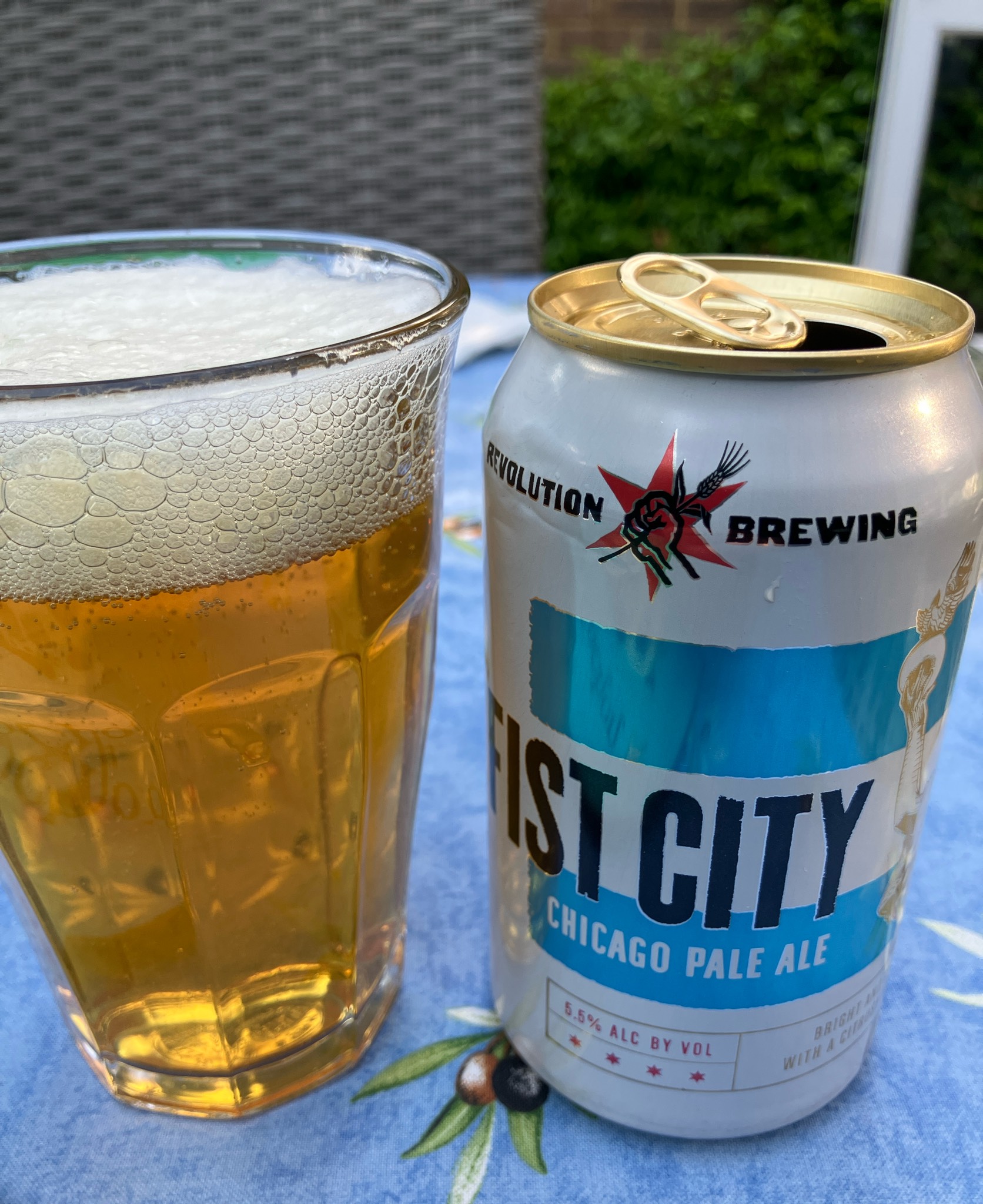 Fist City, United States