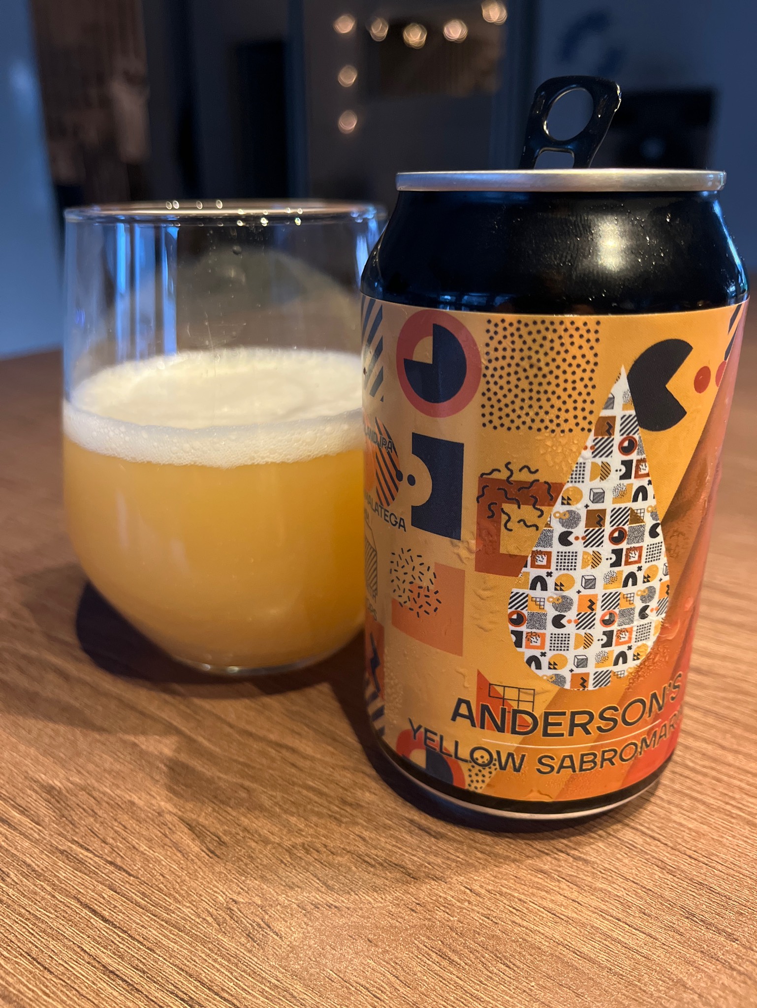 Yellow Sabromarine, Estonia