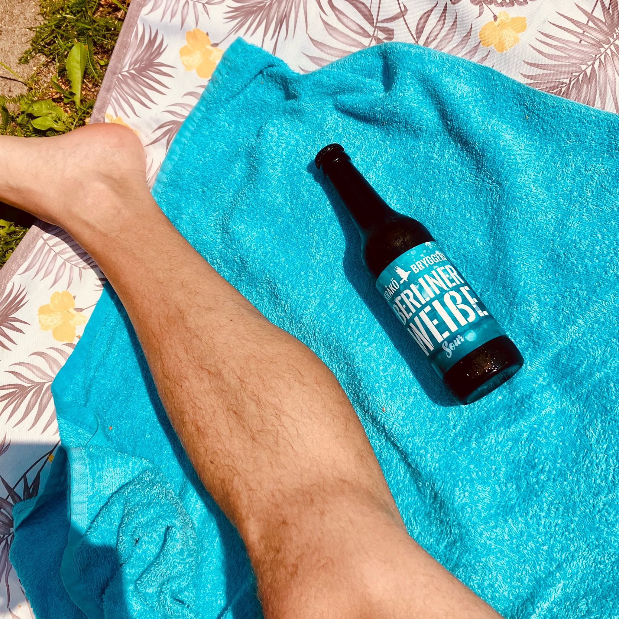 Sparkling Dream / Out-sour-cing, Finland