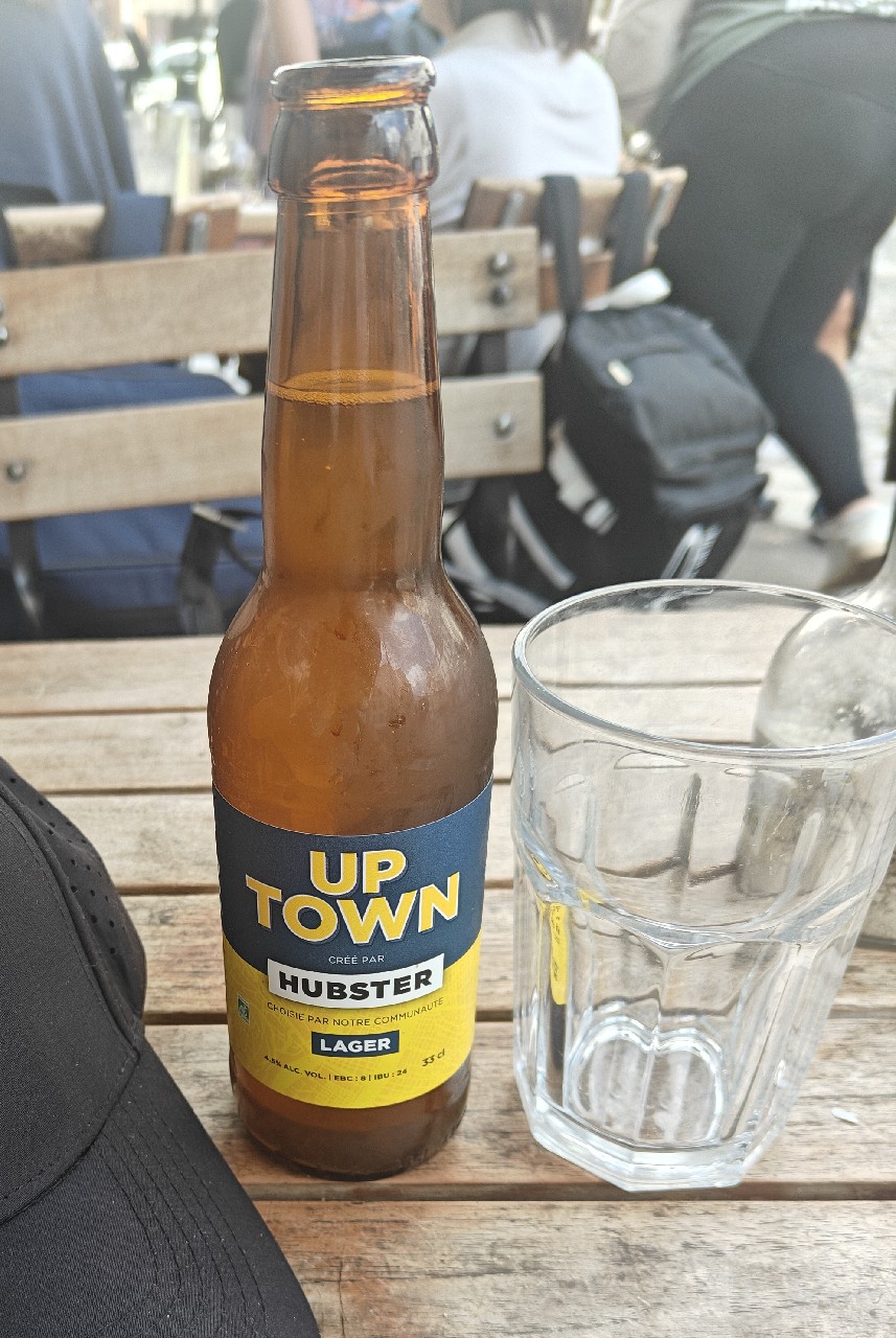 Up Town, Hubster