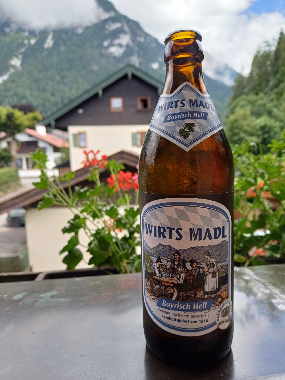 Wirts Madl Bayrisch Hell 1516, Germany