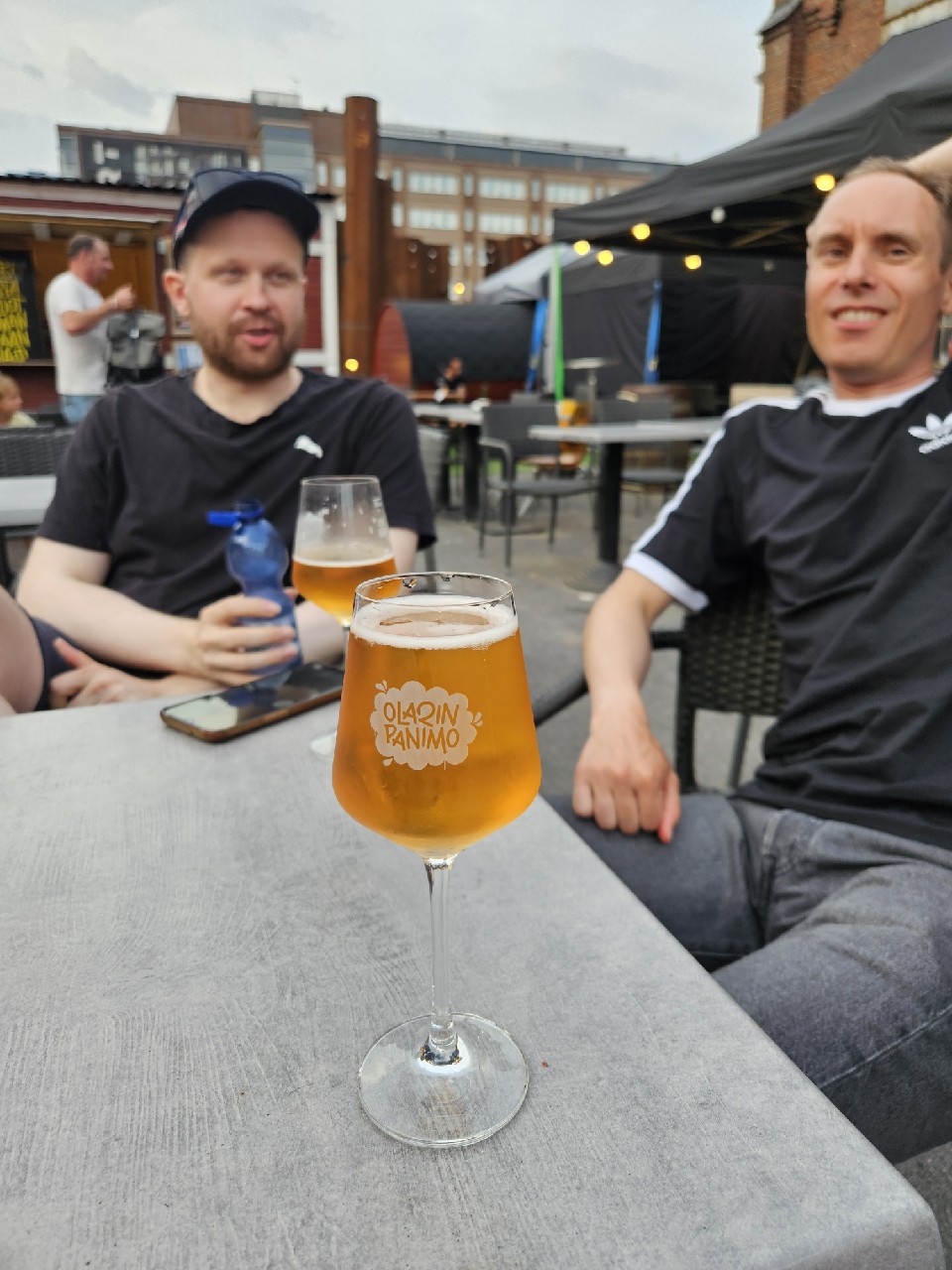 Smoked Horizon, Finland