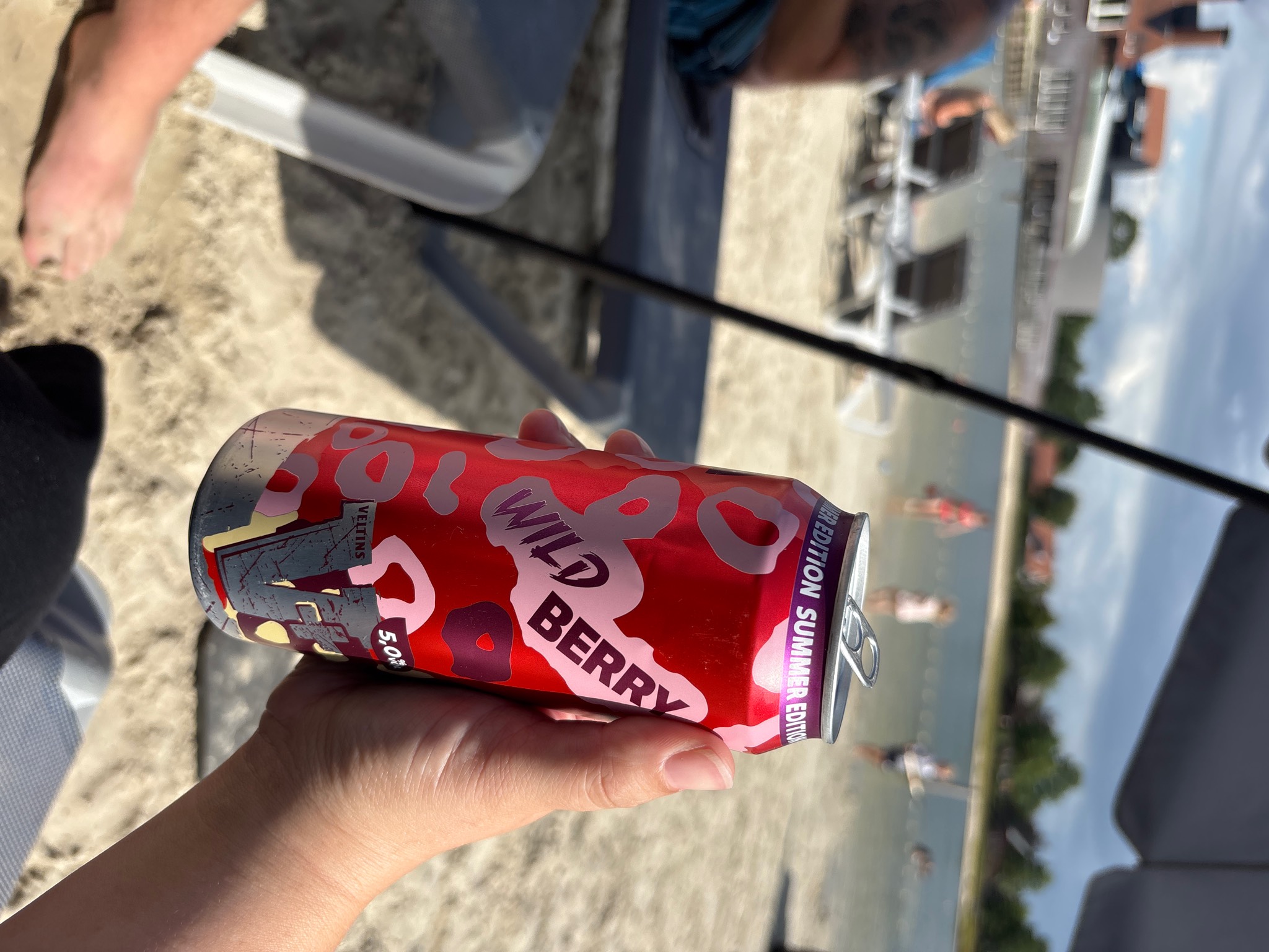 Veltin V + Wild Berry, Germany