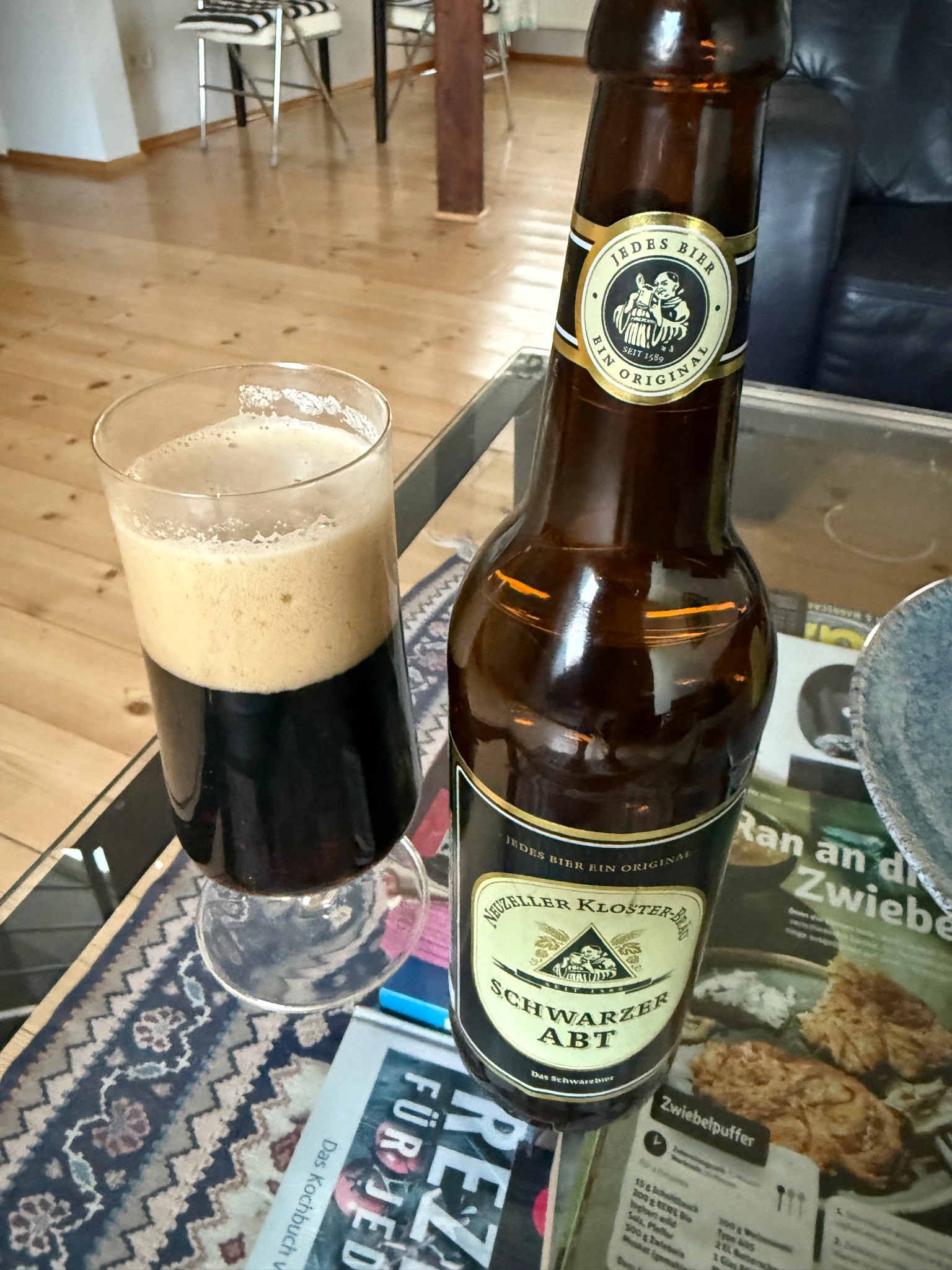 Schwartzer ABT, Klosterbrauerei Neuzelle