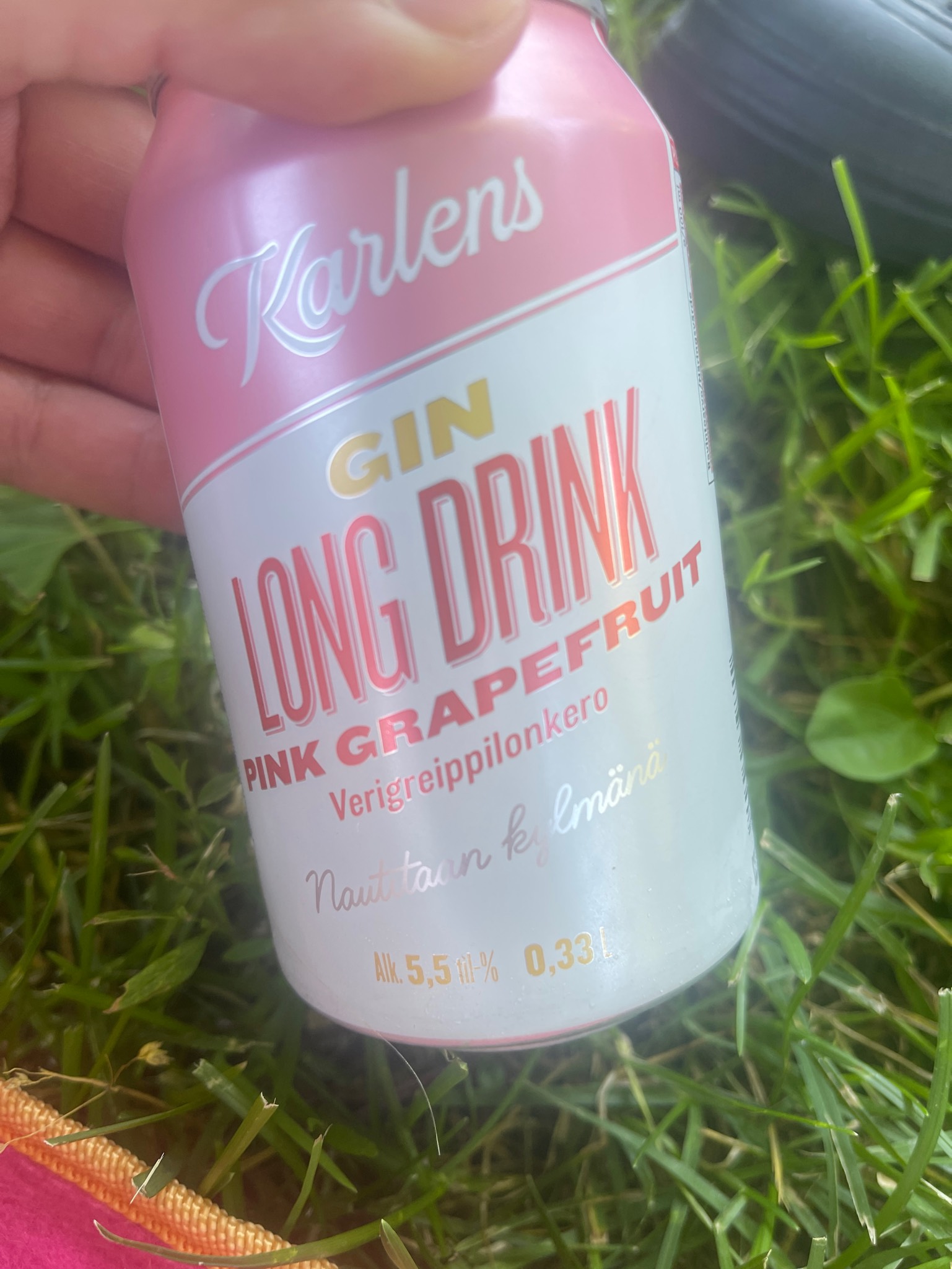Karlens Gin Long Drink Pink Grapefruit, Finland