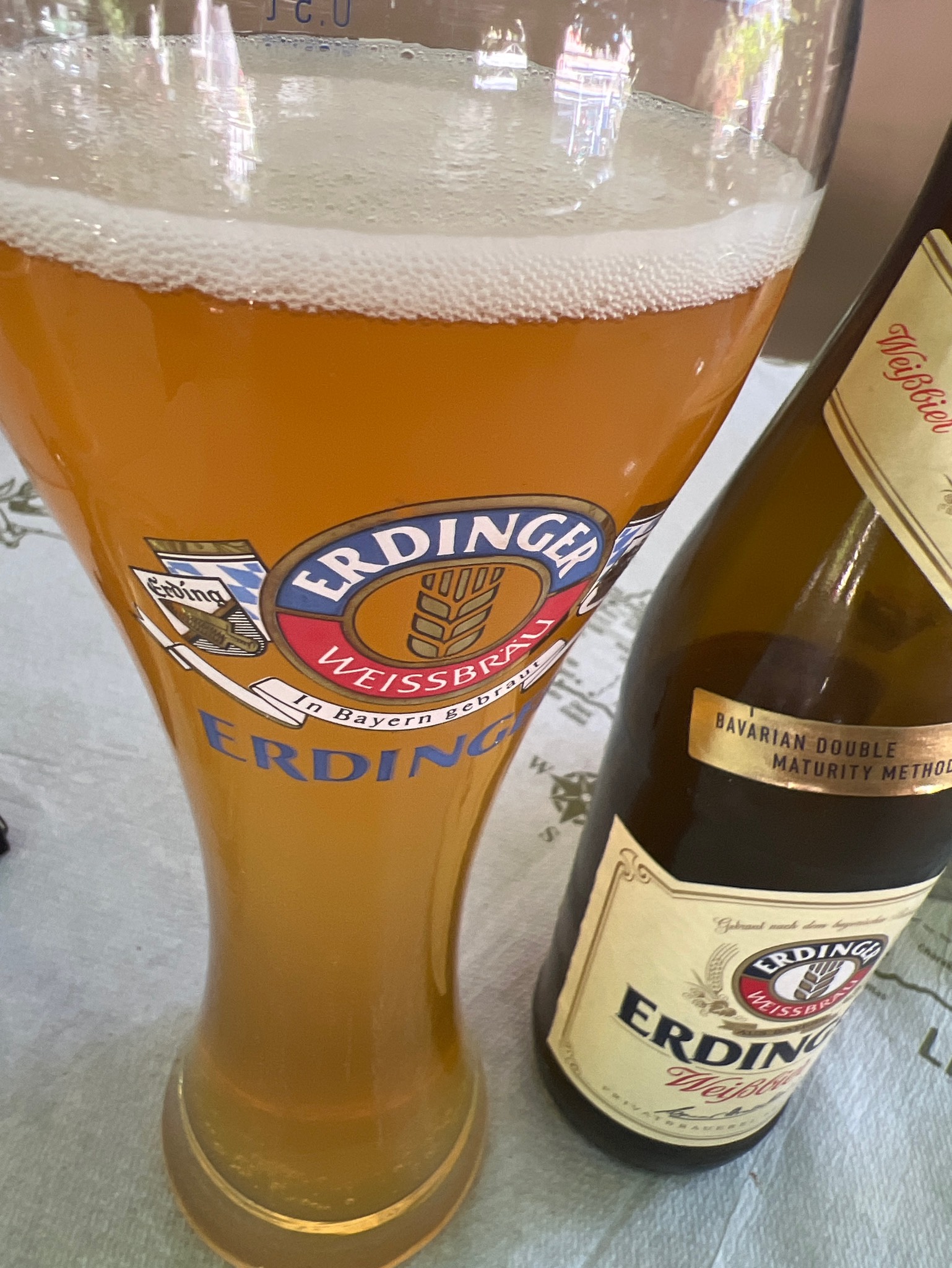 Erdinger Weißbier / Hefe-Weizen, Erdinger Weissbräu