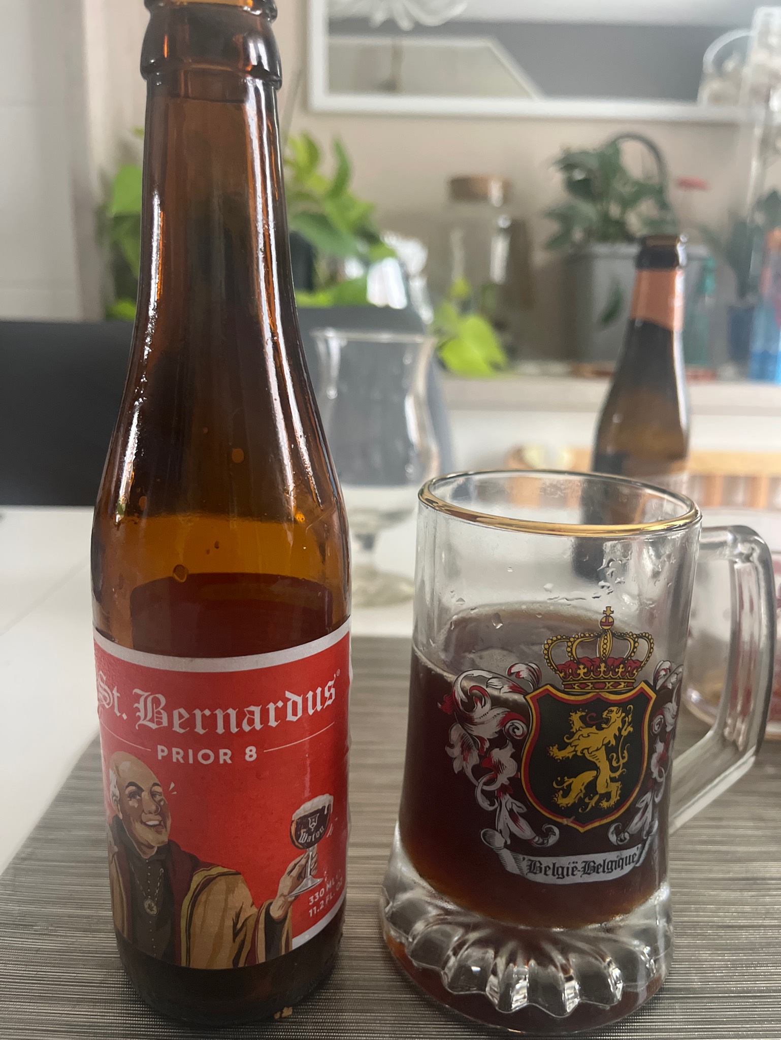 St. Bernardus Prior 8, Belgium