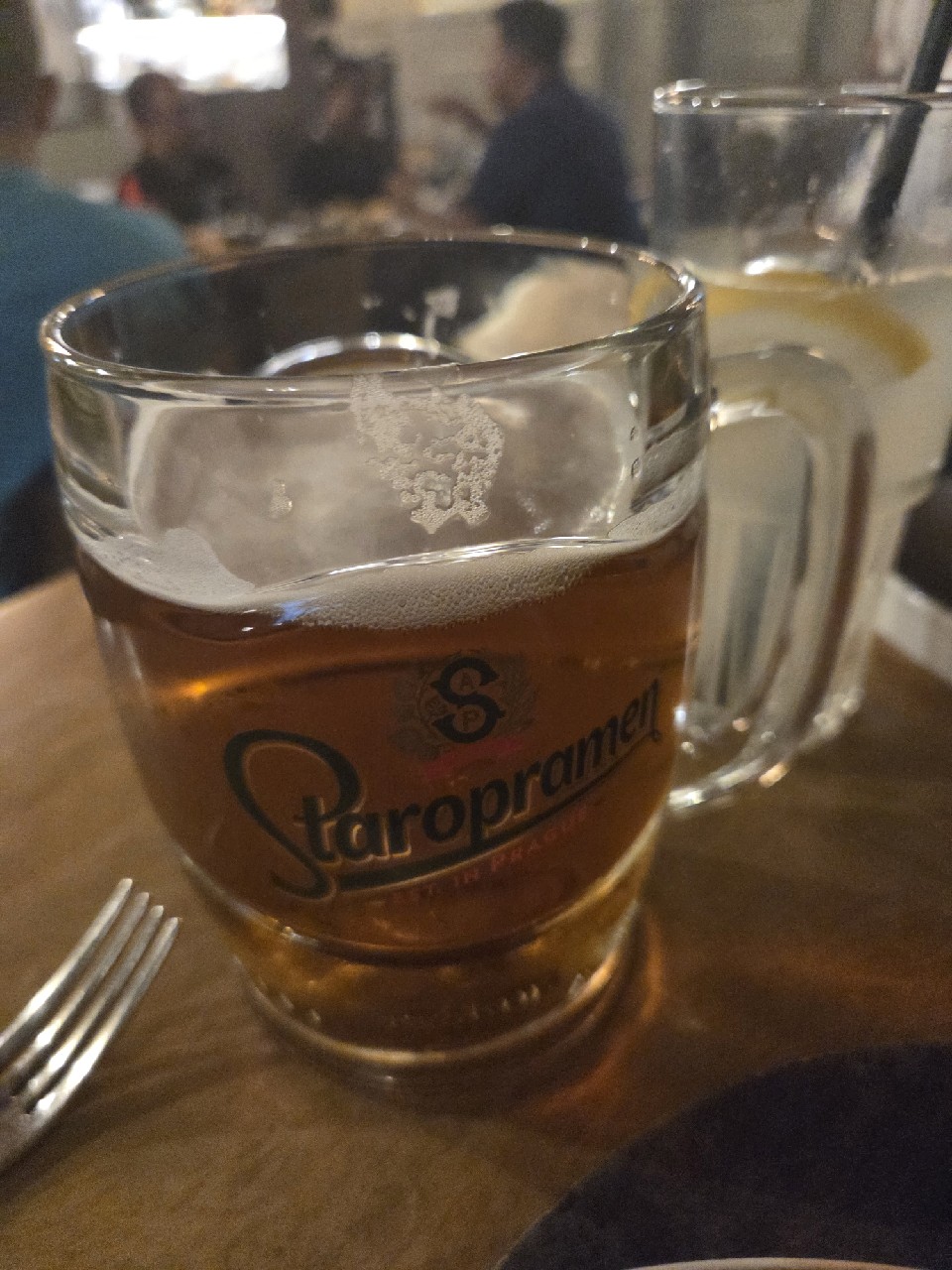 Staropramen / Staropramen Premium / Ležák, Pivovary Staropramen (Molson Coors)