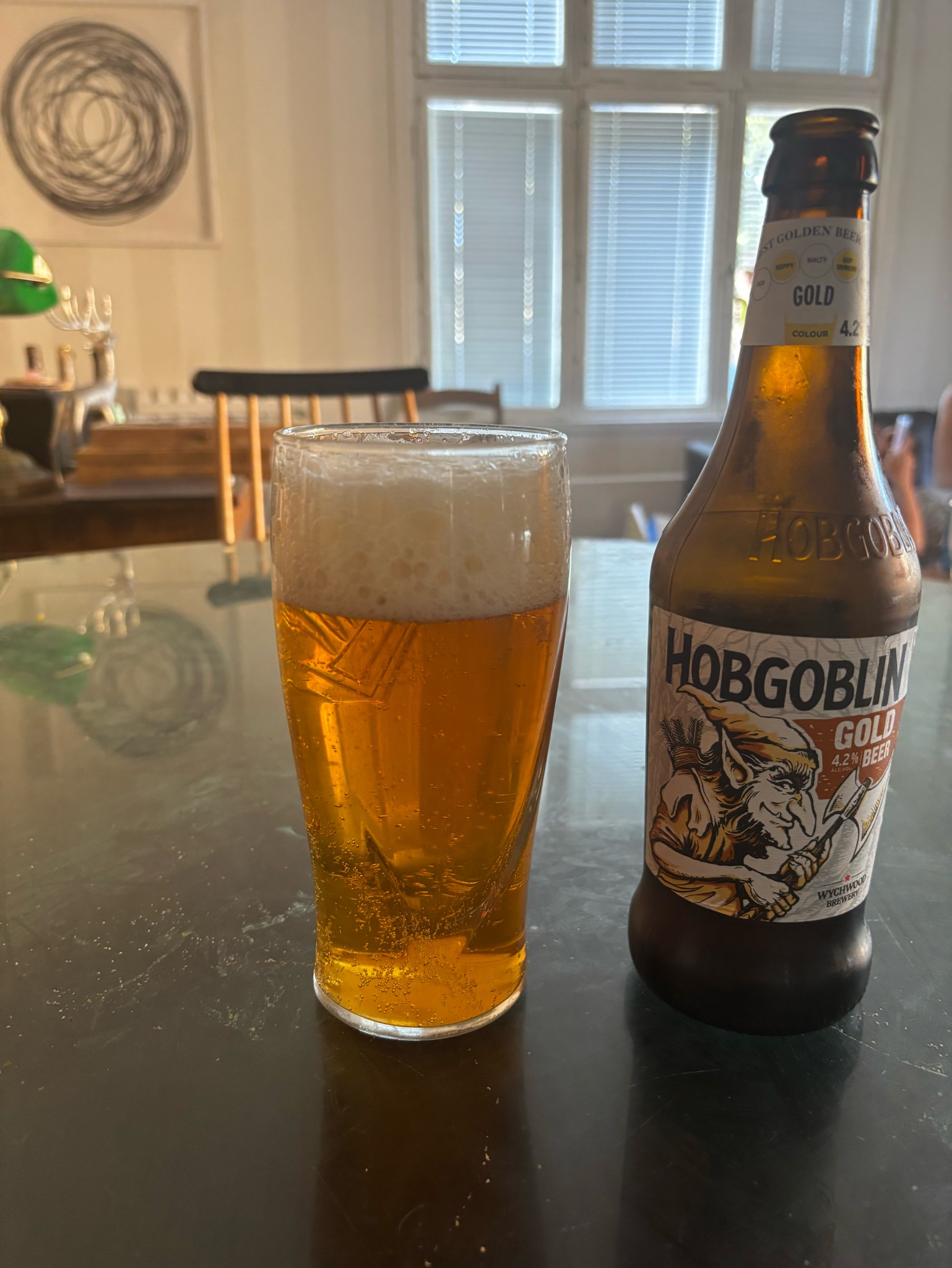 Hobgoblin Gold, Wychwood Brewery (Marston's Brewery)