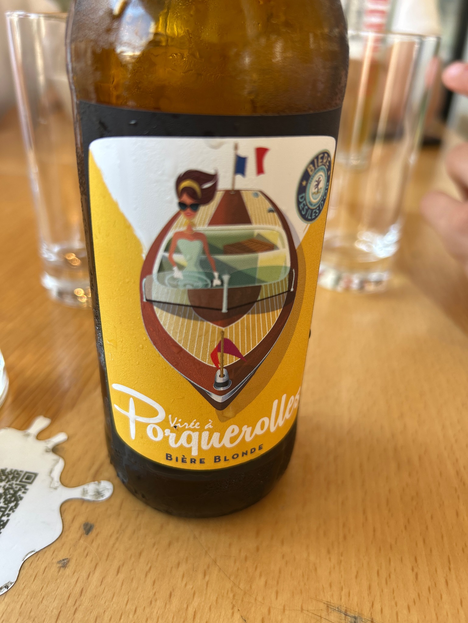 Virée À Porquerolles Bière Blonde, La Bière Des Îles D'Or