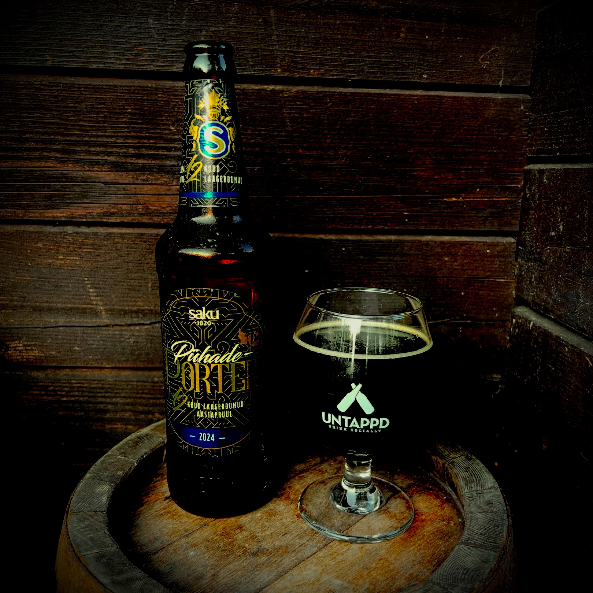 Pühadeporter, Estonia