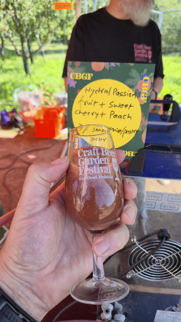 Hydra | Passion Fruit + Sweet Cherry + Peach, United States