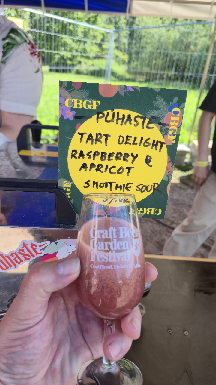 Tart Delight: Rasberry & Apricot, Estonia