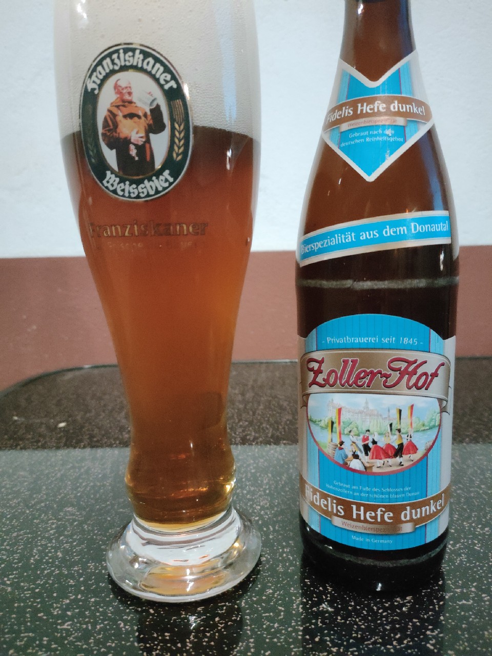 Zoller-Hof Fidelis Weizen dunkel, Brauerei Zoller-Hof