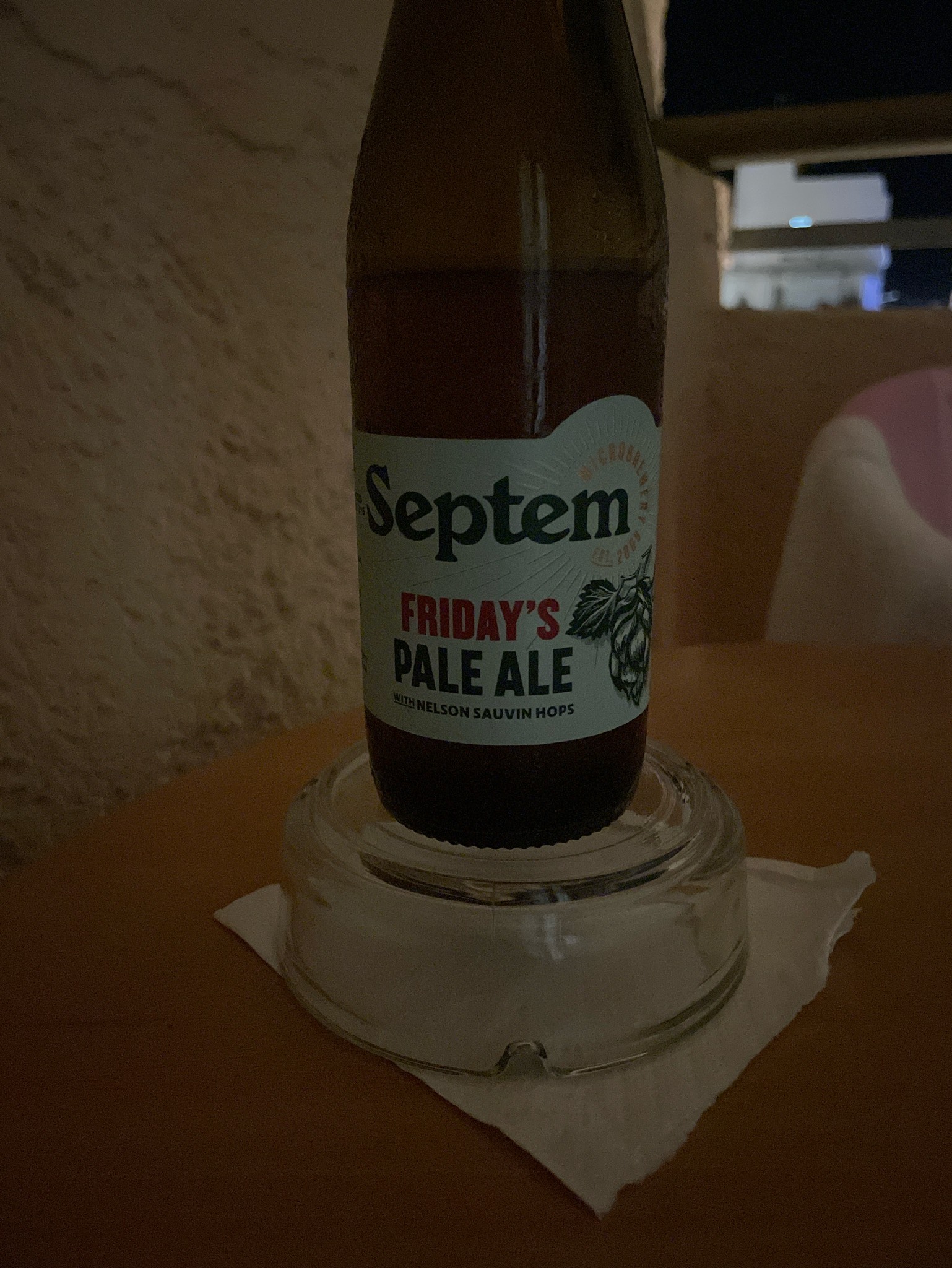Friday's Pale Ale, Greece