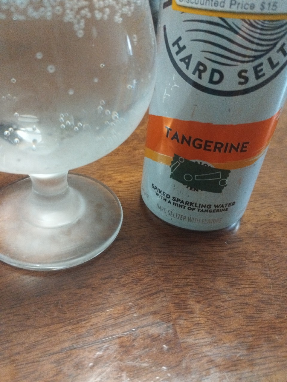 White Claw Tangerine, United States