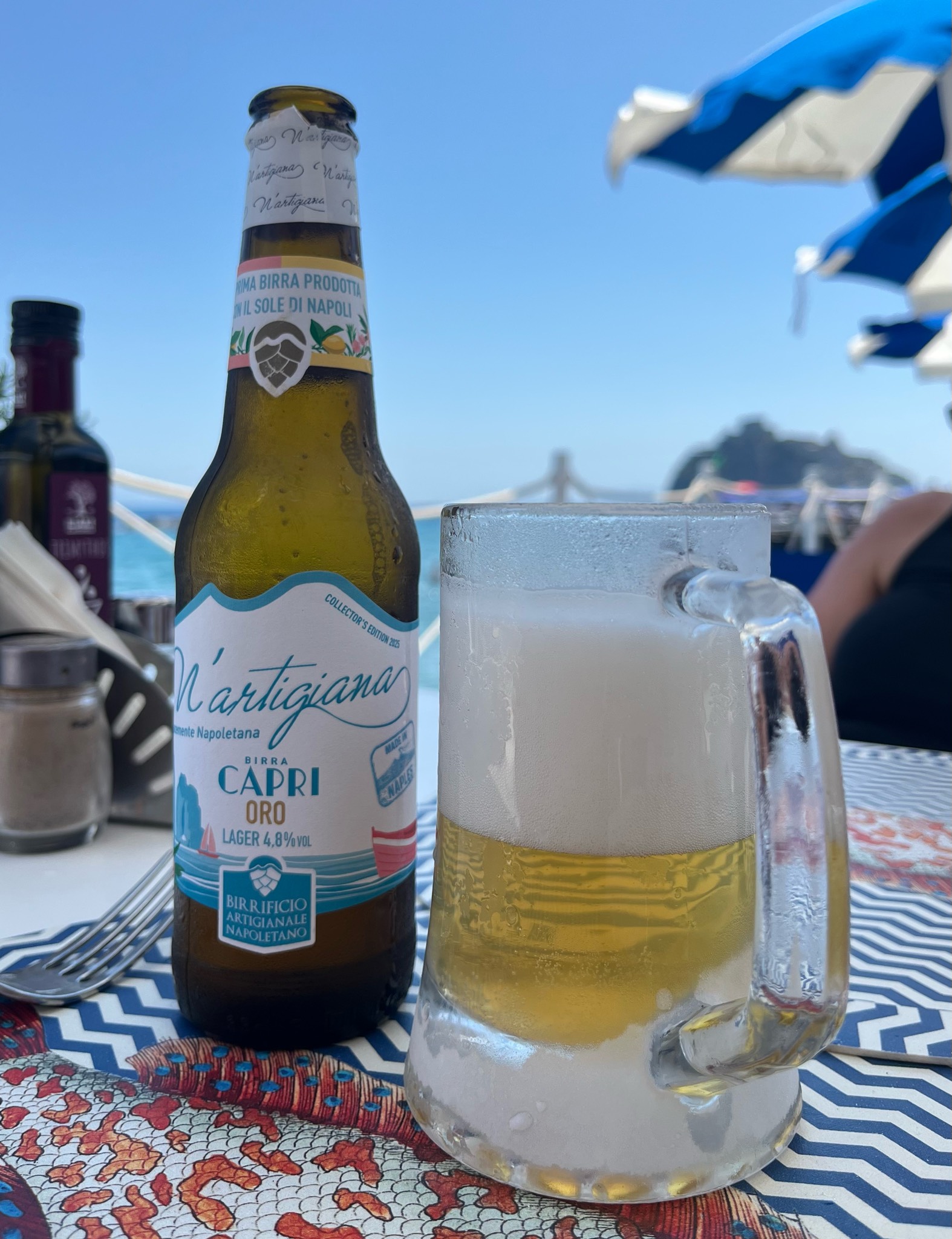 N'artigiana Oro, Italy