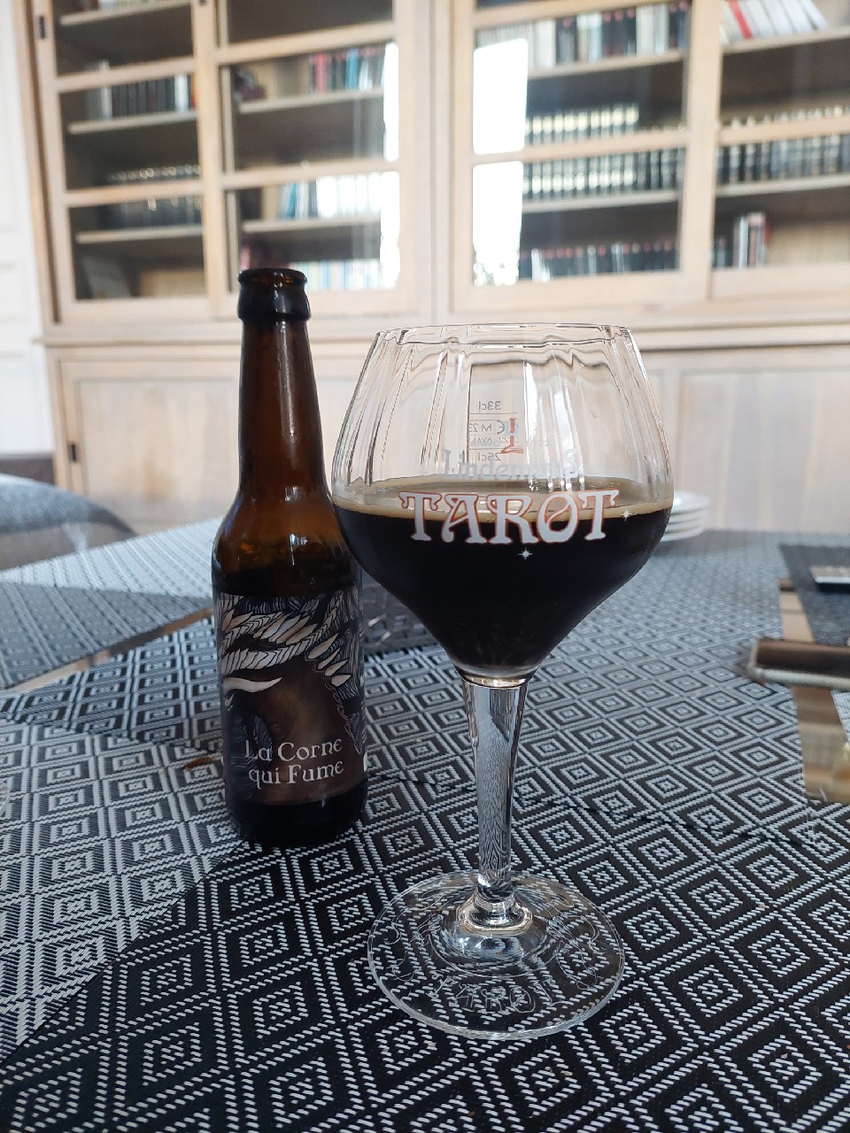 La Corne Qui Fume, France