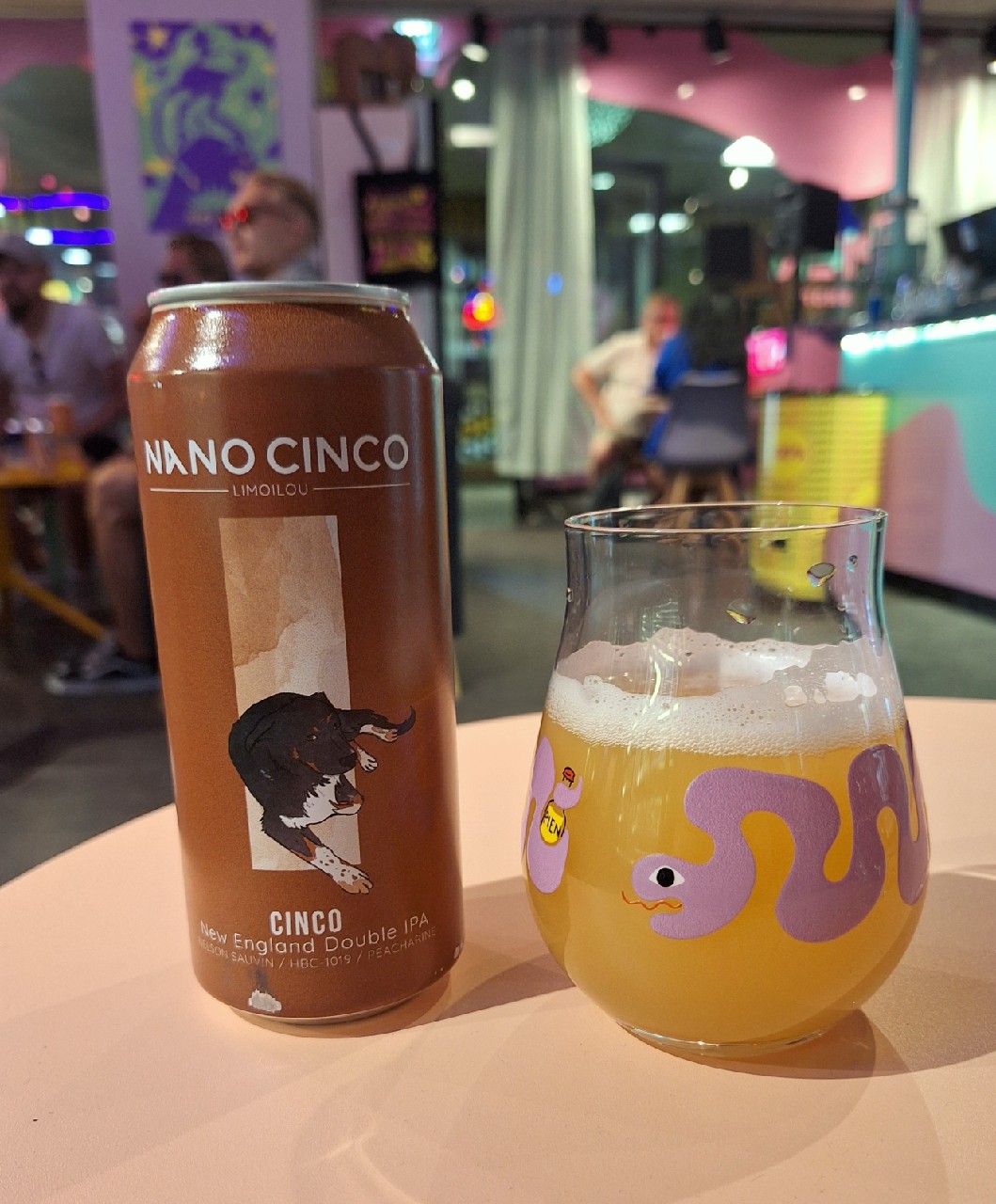 Cinco, Nano Cinco