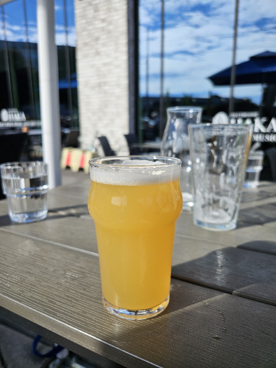 Psychedelic Superdelic, BreWskey