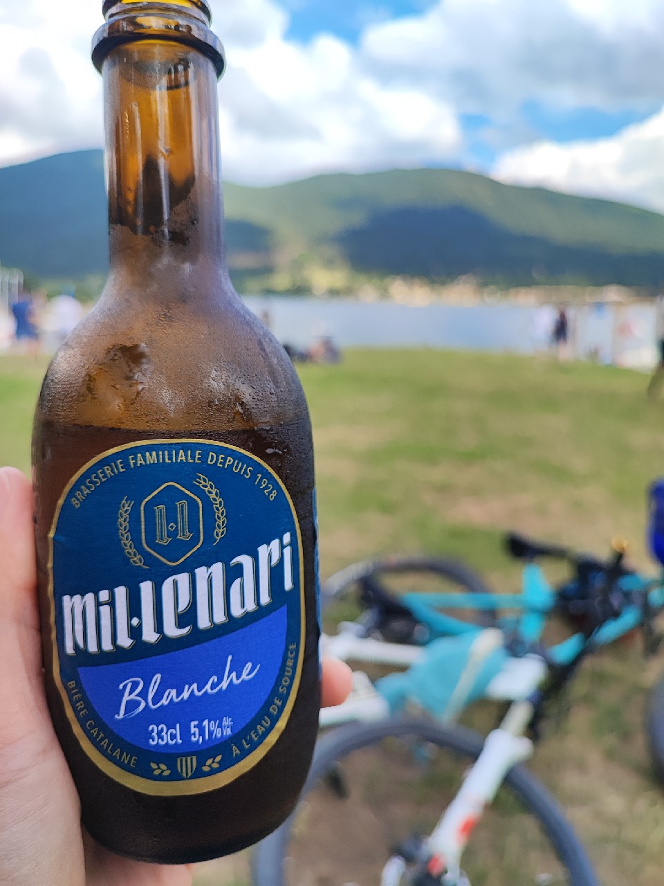 Mil.lenari Blanche, France