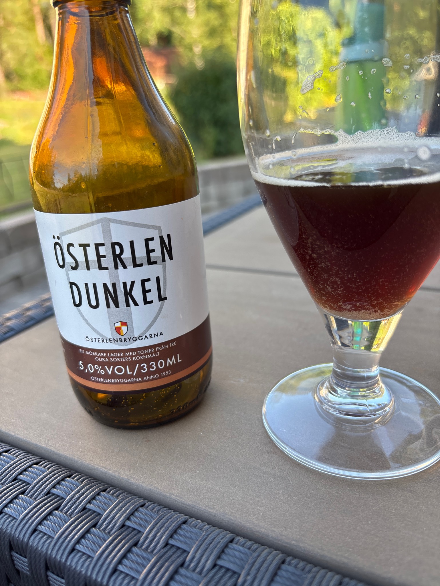 österlen dunkel, Två Bryggare / Österlenbryggarna