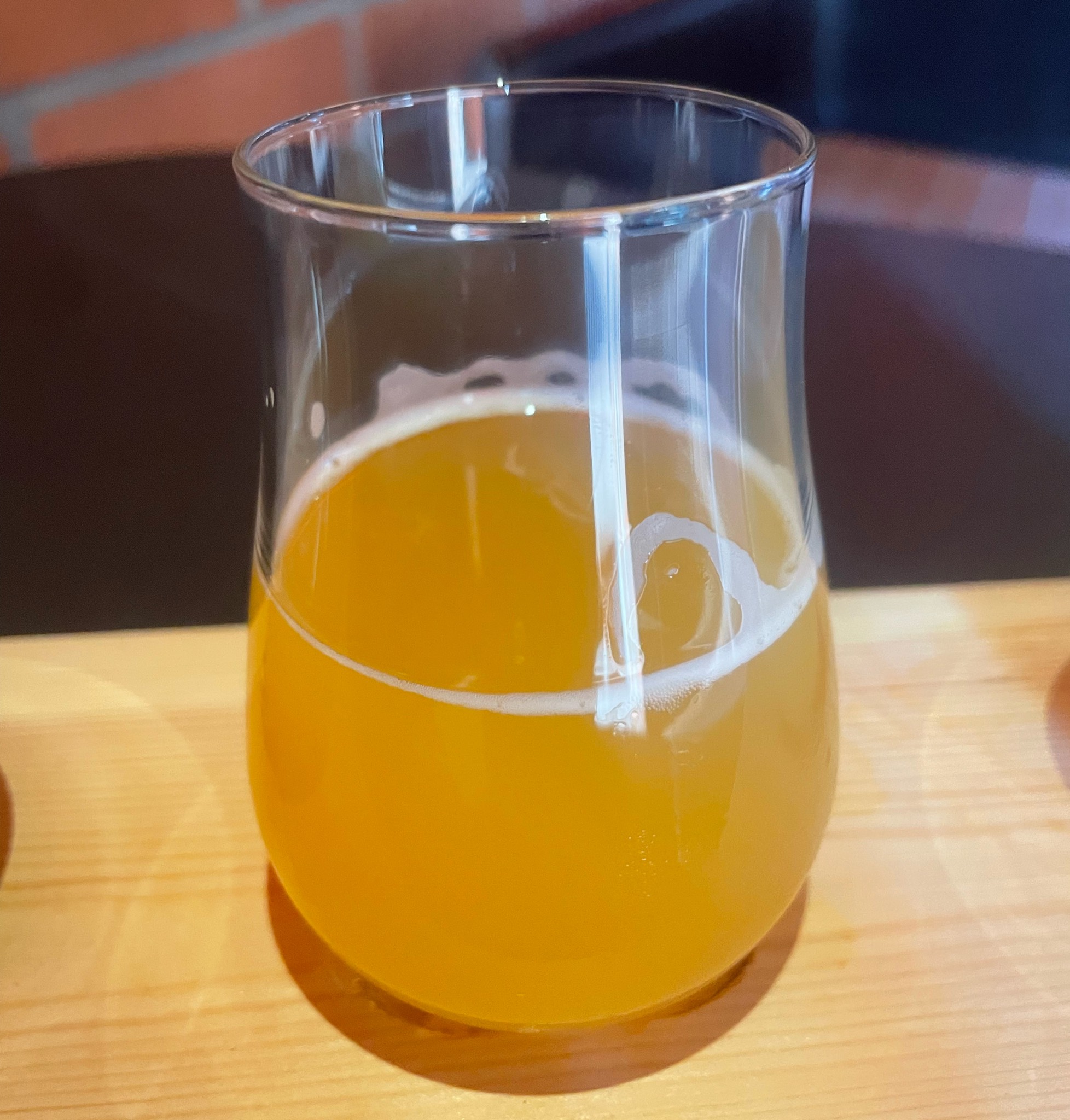 Hedelmäpeli: Persikka - persikka - passionhedelmä, Finland