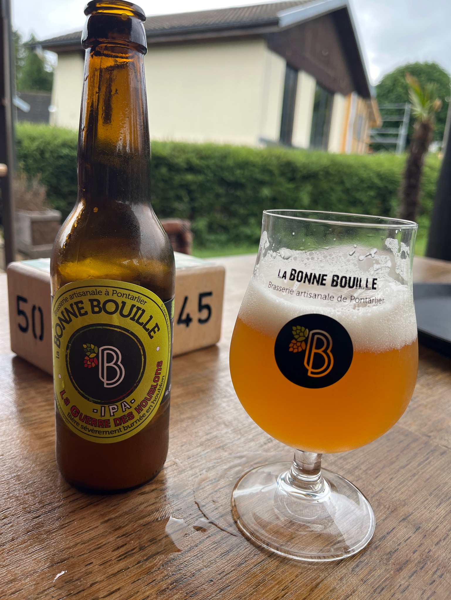 La Guerre Des Houblons, Brasserie La Bonne Bouille