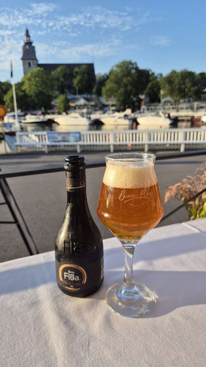 Federico II Extra, Italy