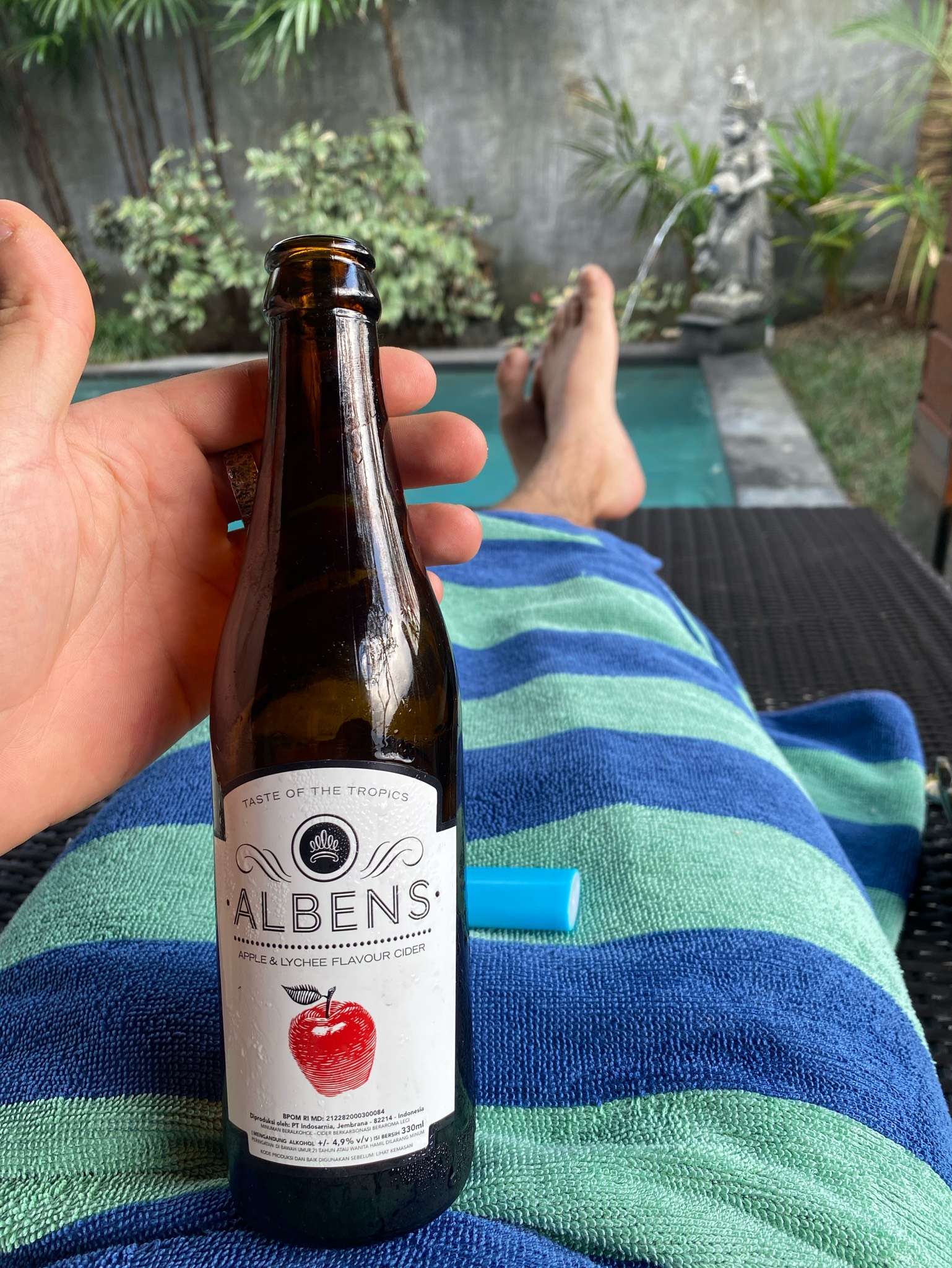 Albens Apple & Lychee, Albens