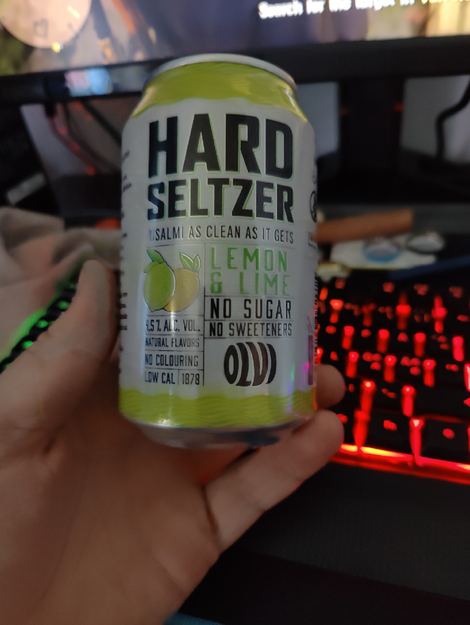 Hard Seltzer Lemon & Lime, Finland
