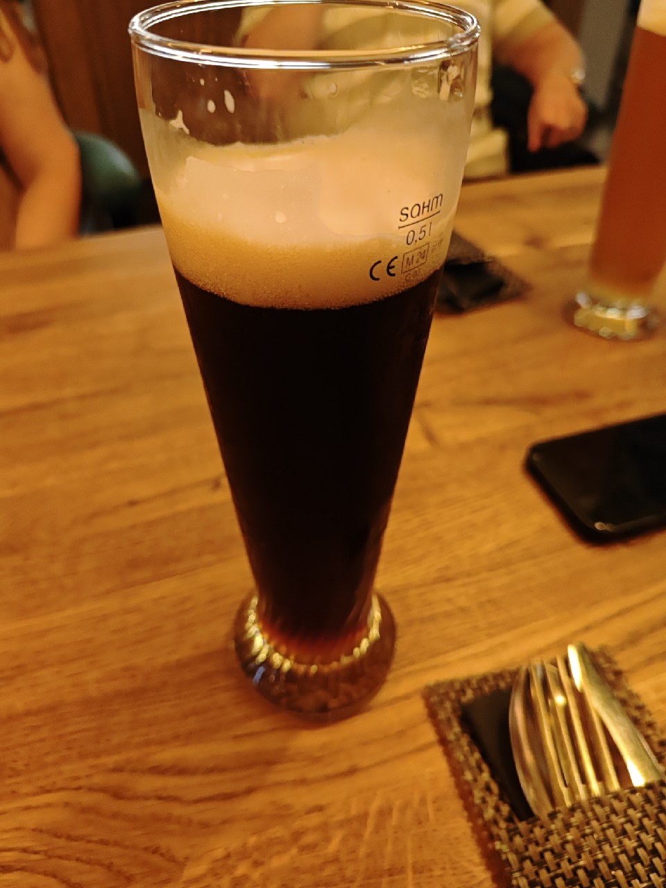 Krombacher Weizen dunkel, Krombacher Brauerei