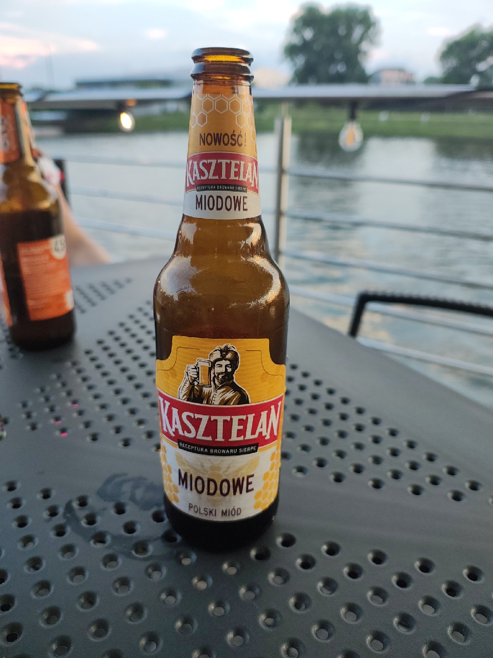 kasztelan miodowy, Poland
